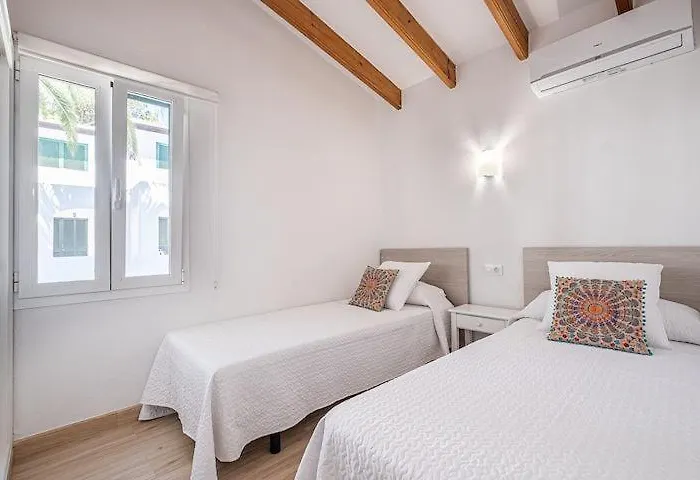 בית נופש Sol Del Sur 15 *